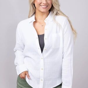 C&C California Women’s White Button-Up Women's Top